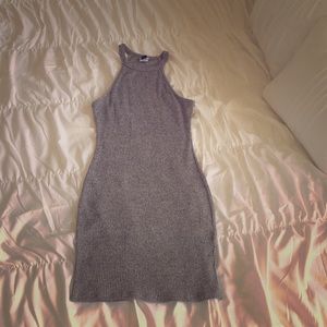 Windsor M gray dress